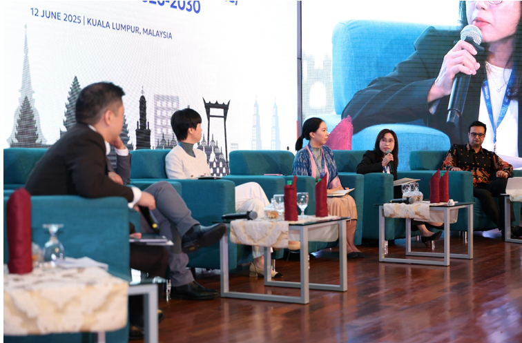 ASEAN Promotes the New Release of AEC Strategic Plan 2026 – 2030 to Include the Groups of Youth, Women, and People with Disabilities in Inclusive Economy